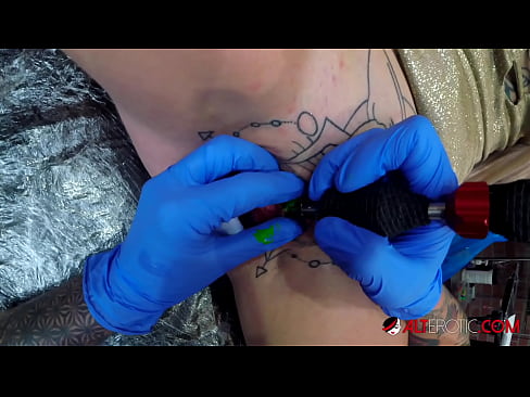 ❤️ An hottie thar a bheith tattooed Sully Savage fuair tattoo ar a clitoris ️❌  Porn  ag porn % ga.fuxporn-com.ru%  ﹏
